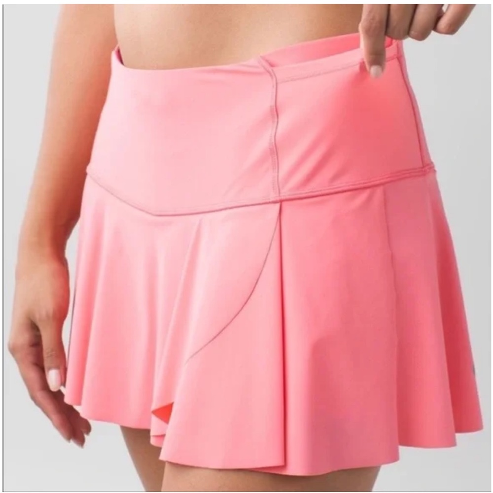Lululemon Hit Your Stride Running / Tennis skirt size 8
